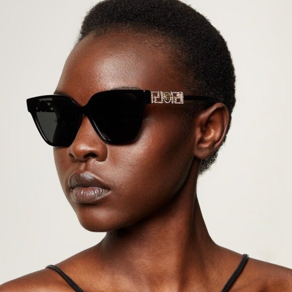 BRAND NEW Versace VE4471B GB1/87 Black Grey Square Women Sunglasses VE 4471B - Picture 1 of 9